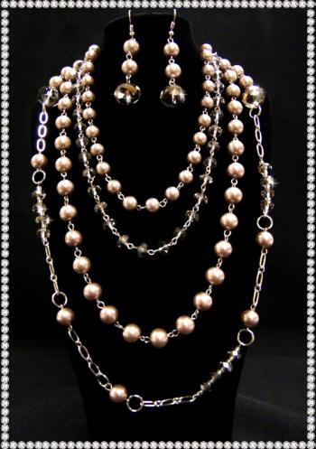 【ランジュエリー】トープパールとアレンジ4種のストランドネックレス(with ピアス)